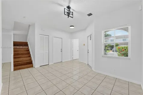 16889 SW 1st Manor Pembroke Pines FL 33027