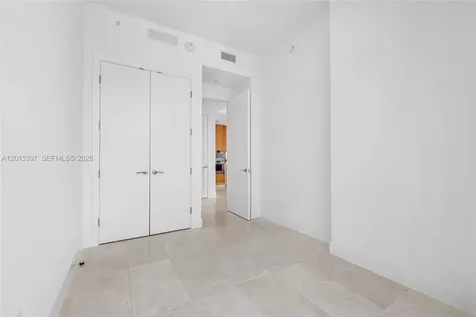 175 SE 25 Road Miami FL 33129