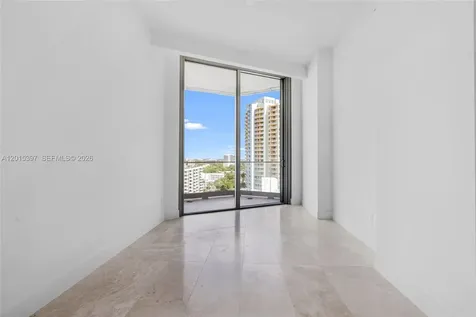 175 SE 25 Road Miami FL 33129