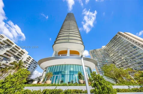175 SE 25 Road Miami FL 33129