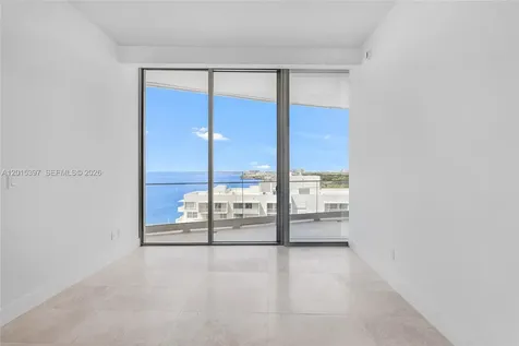 175 SE 25 Road Miami FL 33129