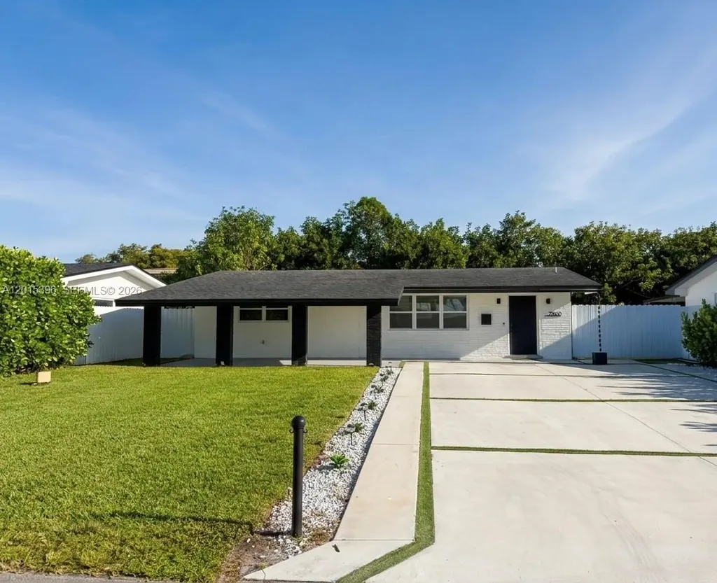 7860 NW 10th Street Pembroke Pines FL 33024