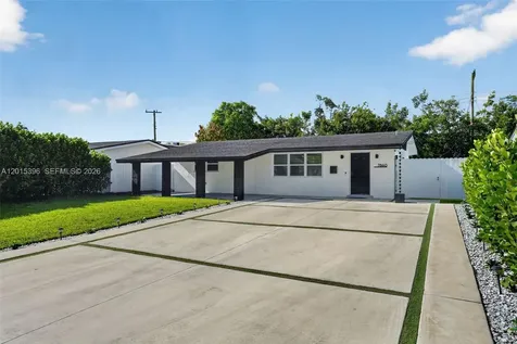 7860 NW 10th Street Pembroke Pines FL 33024
