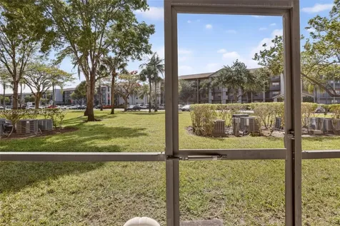 700 SW 137th Avenue Pembroke Pines FL 33027