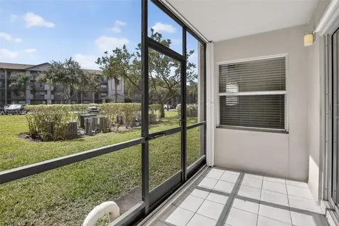 700 SW 137th Avenue Pembroke Pines FL 33027