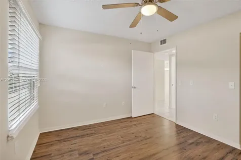 700 SW 137th Avenue Pembroke Pines FL 33027