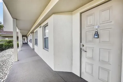 700 SW 137th Avenue Pembroke Pines FL 33027