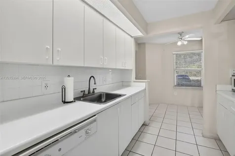700 SW 137th Avenue Pembroke Pines FL 33027