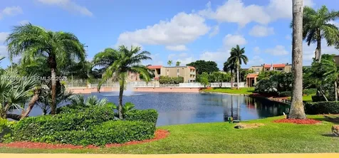 5201 NW Geneva Way Doral FL 33166