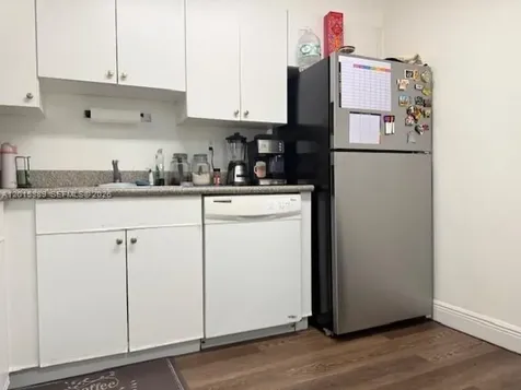 5201 NW Geneva Way Doral FL 33166