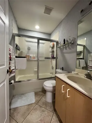 1916 SE 14th Court Homestead FL 33035