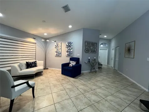 1916 SE 14th Court Homestead FL 33035