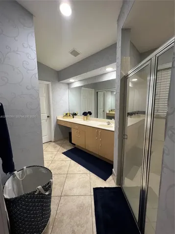 1916 SE 14th Court Homestead FL 33035