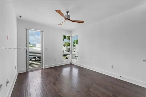 8221 NW 34th Drive Doral FL 33122