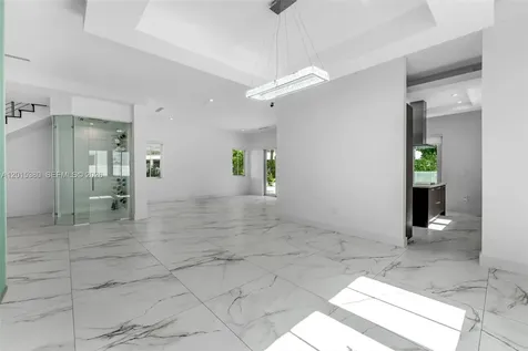8221 NW 34th Drive Doral FL 33122
