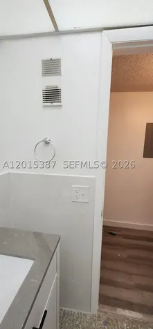 6930 Miami Gardens Drive Hialeah FL 33015