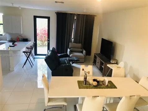 10597 NW NW 81 Terrace Doral FL 33178