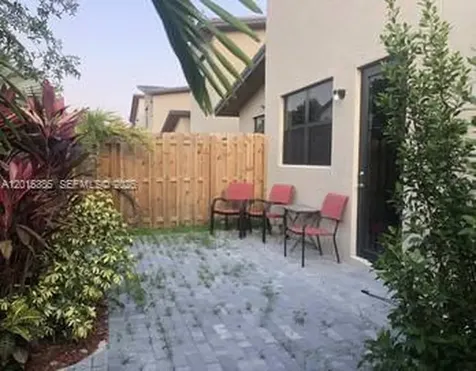 10597 NW NW 81 Terrace Doral FL 33178