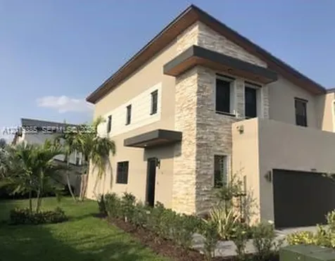 10597 NW NW 81 Terrace Doral FL 33178