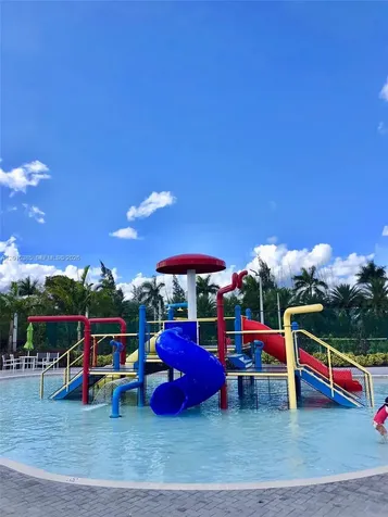10597 NW NW 81 Terrace Doral FL 33178