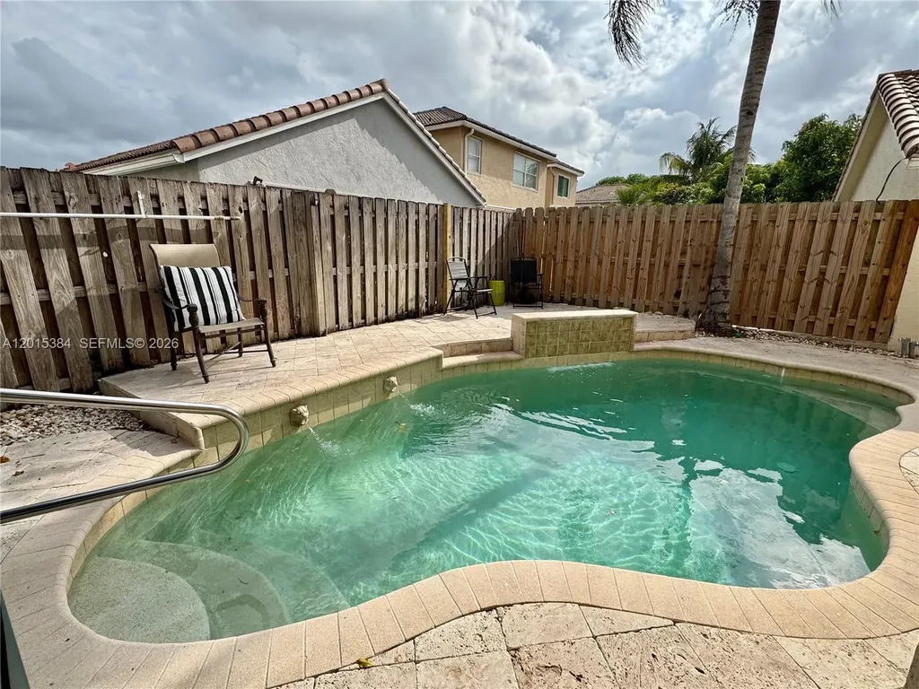 6864 Sugarloaf Key Street Lake Worth FL 33467