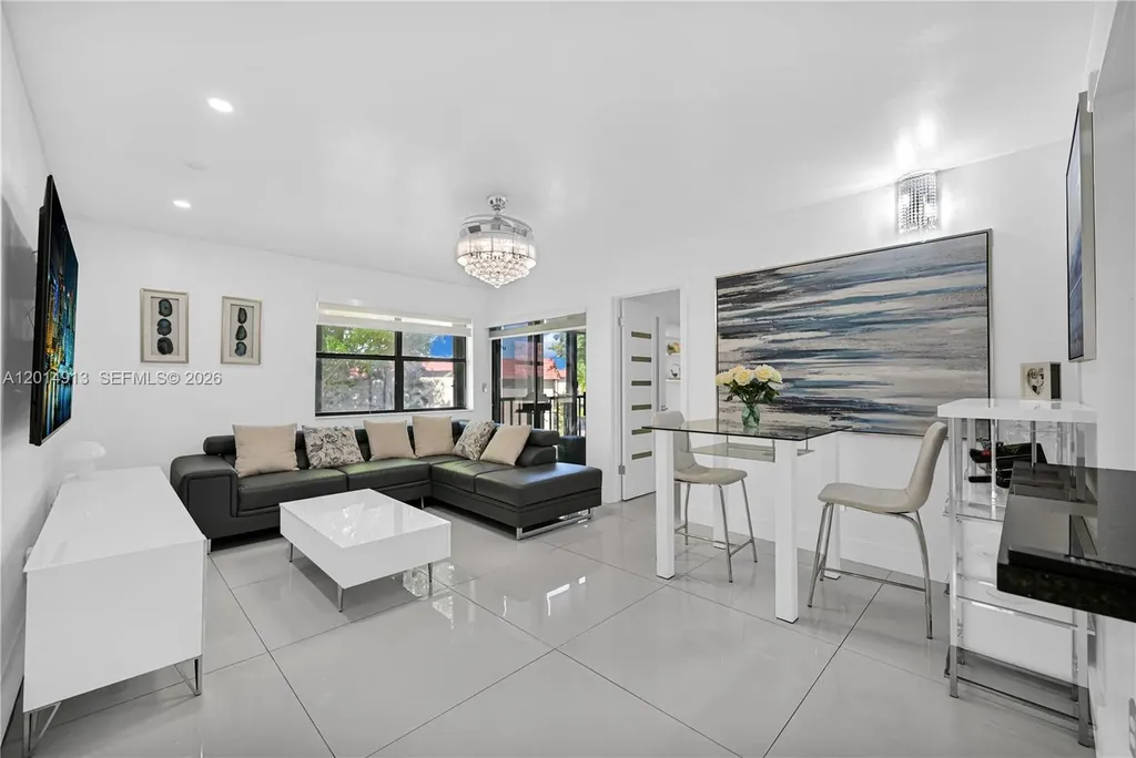 6535 W 26th Drive Hialeah FL 33016