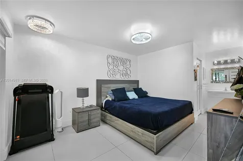 6535 W 26th Drive Hialeah FL 33016