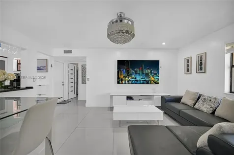 6535 W 26th Drive Hialeah FL 33016