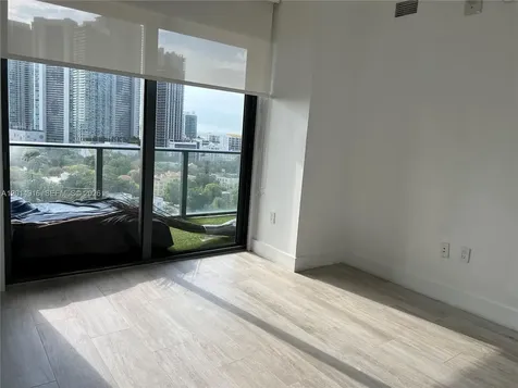 121 NE 34th Street Miami FL 33137