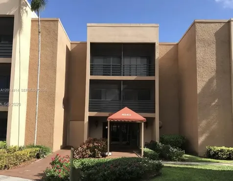 4040 N Hills Drive Hollywood FL 33021
