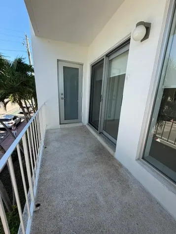 641 Espanola Way Miami Beach FL 33139