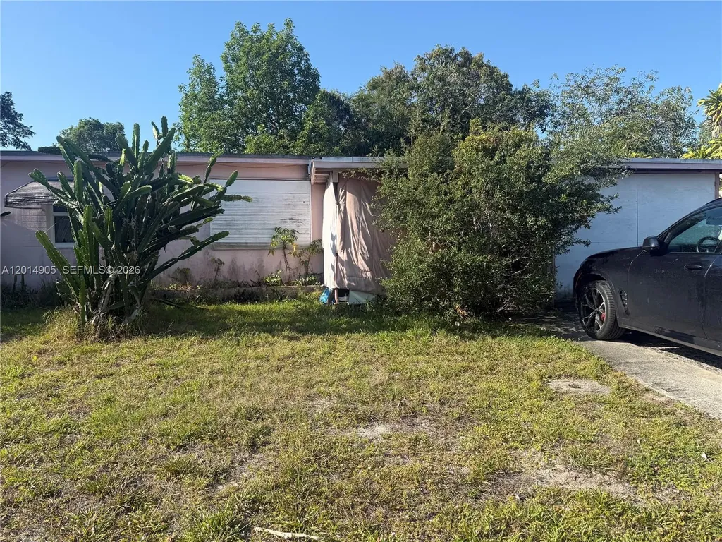 3500 SW 40th Street West Park FL 33023