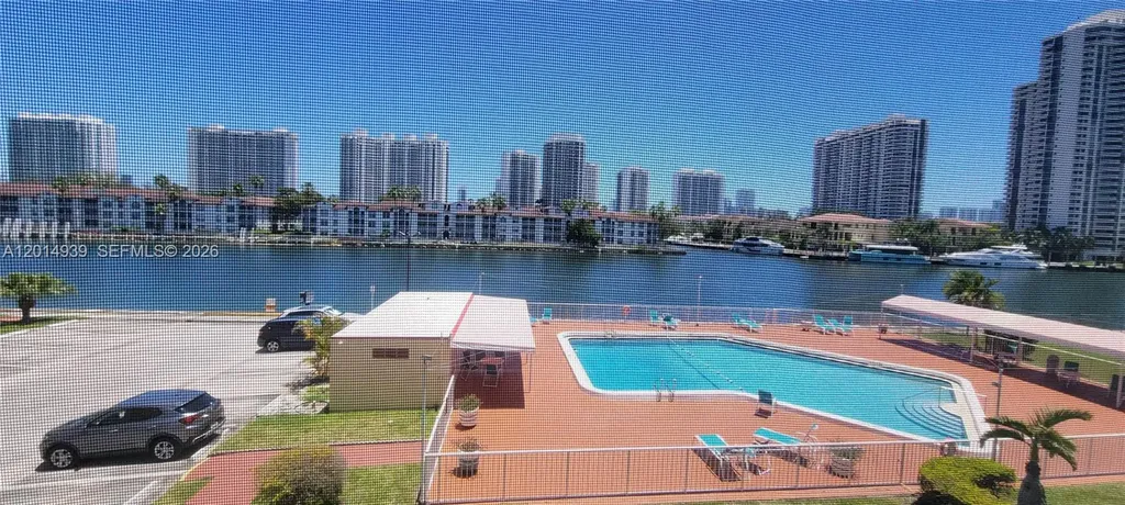 2980 E Point East Drive Aventura FL 33160