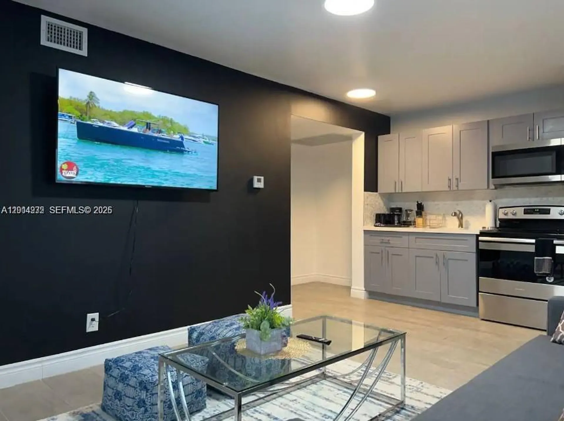 2201 Greene Street Hollywood FL 33020