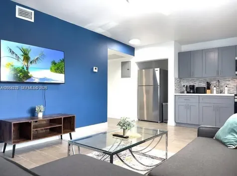 2201 Greene Street Hollywood FL 33020