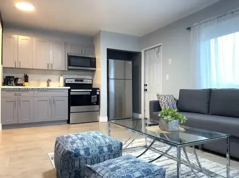 2201 Greene Street Hollywood FL 33020
