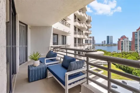 3300 NE 191st Street Aventura FL 33180