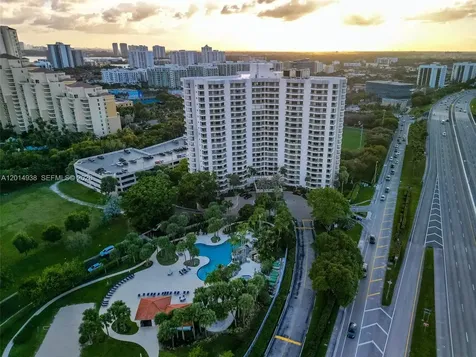3300 NE 191st Street Aventura FL 33180