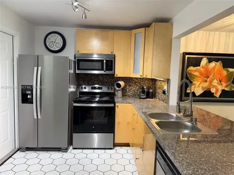 1351 NE 191st Street Miami FL 33179