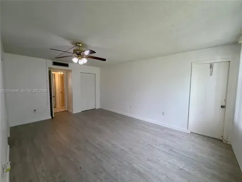 1351 NE 191st Street Miami FL 33179