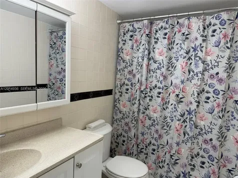 1351 NE 191st Street Miami FL 33179