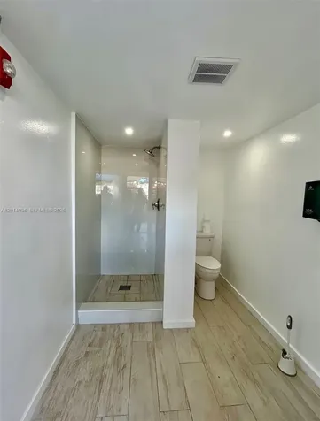 1351 NE 191st Street Miami FL 33179