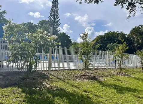 1351 NE 191st Street Miami FL 33179