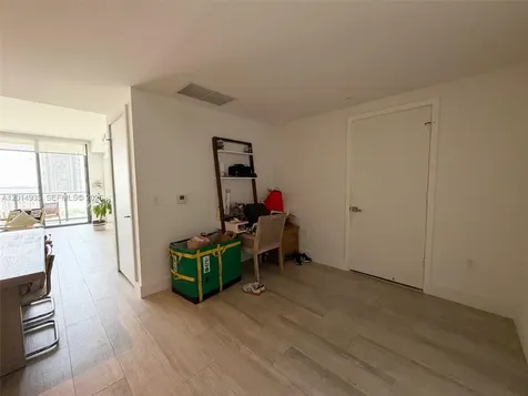 121 NE 34th Street Miami FL 33137