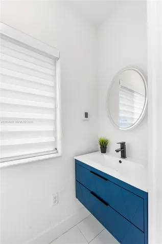16528 SW 44th Street Miami FL 33185