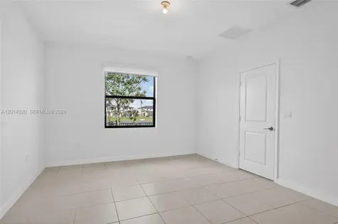 4981 Peacock Way Dania Beach FL 33312