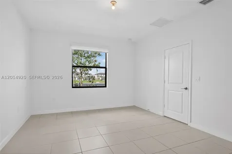 4981 Peacock Way Dania Beach FL 33312