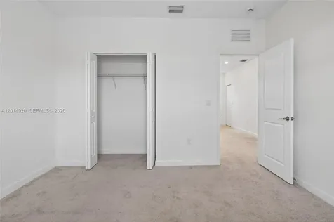 4981 Peacock Way Dania Beach FL 33312