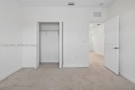 4981 Peacock Way Dania Beach FL 33312