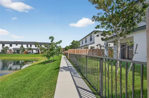 4981 Peacock Way Dania Beach FL 33312